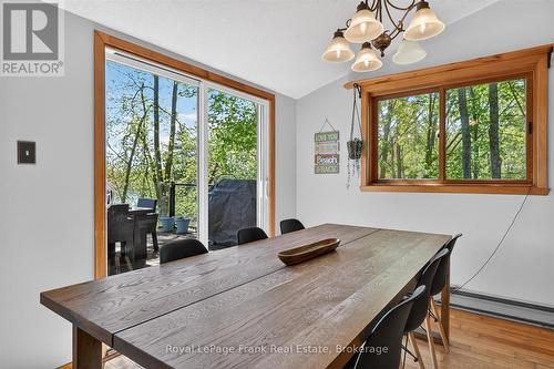 2633 Fire Route 49A, Selwyn, ON - Indoor Photo Showing Dining Room