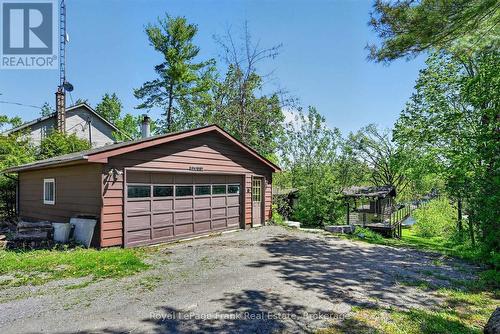 2633 Fire Route 49A, Selwyn, ON - Outdoor