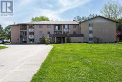 206 - 125 HINKS STREET Brockton, ON N0G 2V0