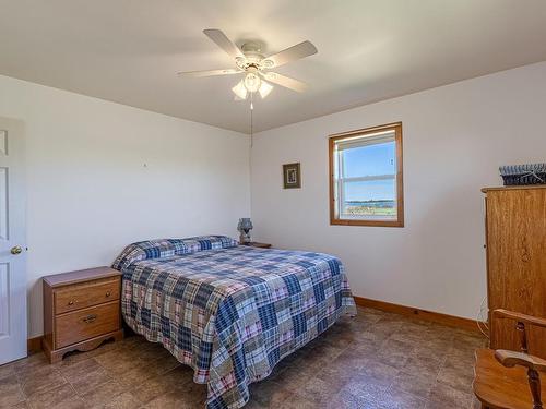 212 Basinview Crescent, Darnley, PE - Indoor Photo Showing Bedroom