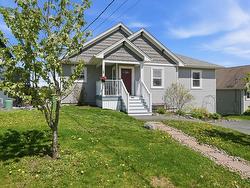122 Gallery Crescent Middle Sackville, NS B4E 0A7