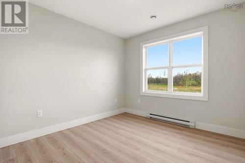 15 Glenn Drive, Lantz, NS - Indoor Photo Showing Other Room