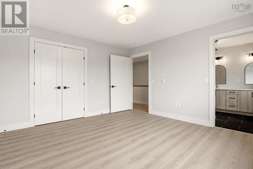 15 Glenn Drive, Lantz, NS - Indoor