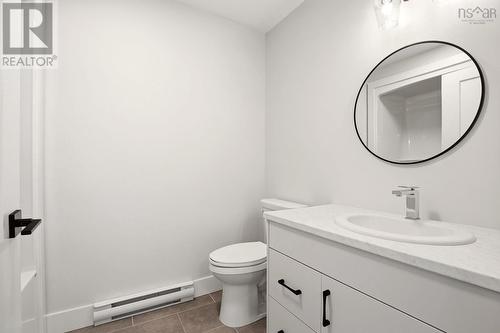 15 Glenn Drive, Lantz, NS - Indoor Photo Showing Bathroom