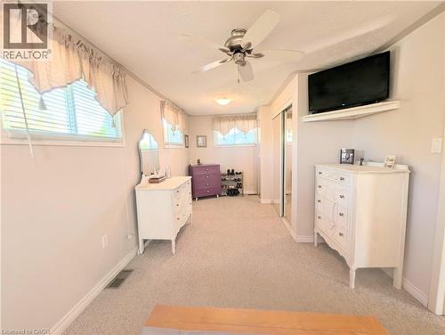 18 Kenneth Avenue, Port Dover, ON - Indoor