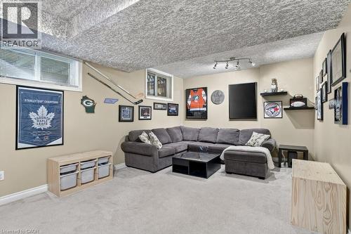 Rec Room - 222 Grey Fox Drive, Kitchener, ON - Indoor