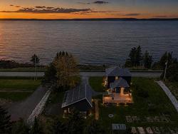 650 Riverside Road New Edinburgh, NS B0W 3T0