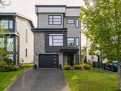 10 Bramwell Court Bedford, NS B4B 0W2