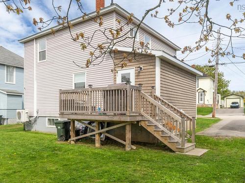4 Carol Avenue, Yarmouth, NS 