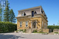 382 MCGILL STREET Hawkesbury, ON K6A 1R2