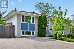 2966 LINTON ROAD  Ottawa, ON K1V 8H2