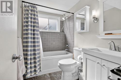 Lower level bathroom - 2966 Linton Road, Ottawa, ON - Indoor Photo Showing Bathroom