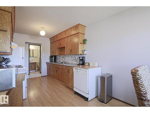 9324 80 Av Nw, Edmonton, AB - Indoor Photo Showing Kitchen With Double Sink