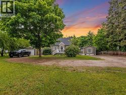 2116 Columbia Avenue Castlegar, BC V1N 2X1