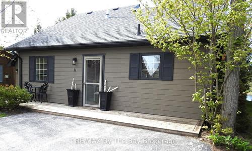 11 CABIN CRESCENT  Wasaga Beach, ON L9Z 1X7