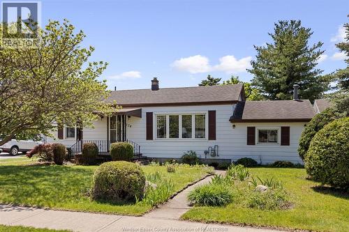 274 MAPLE STREET  Lasalle, ON N9J 1N8