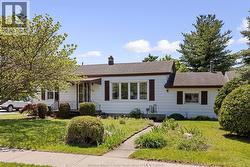 274 MAPLE STREET Lasalle, ON N9J 1N8