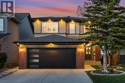 62 Panamount View NW  Calgary, AB T3K 0A6