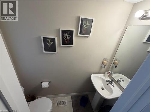 Entryway 2 piece washroom - 25 Bethune Avenue, Hamilton, ON - Indoor Photo Showing Bathroom