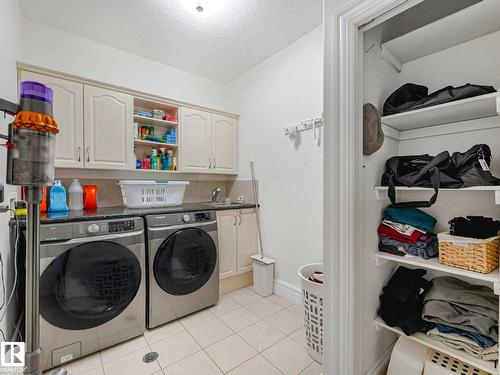 7516 161A Av Nw, Edmonton, AB - Indoor Photo Showing Laundry Room