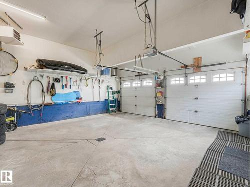 7516 161A Av Nw, Edmonton, AB - Indoor Photo Showing Garage