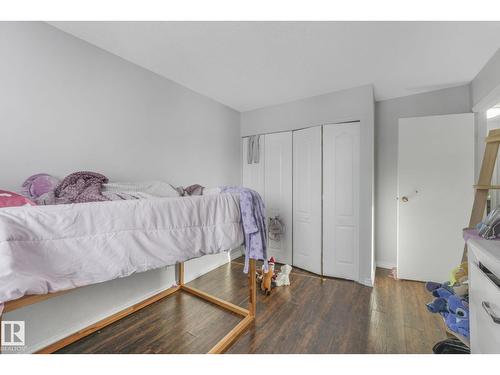 #A7 2808 116 St Nw, Edmonton, AB - Indoor Photo Showing Bedroom