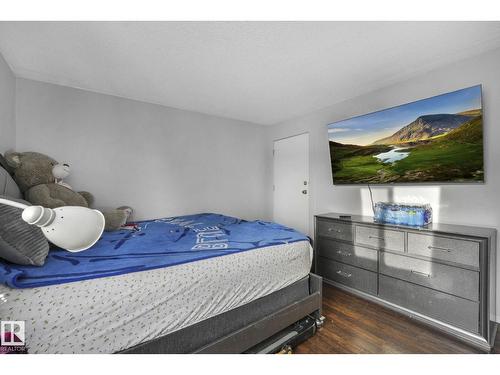 #A7 2808 116 St Nw, Edmonton, AB - Indoor Photo Showing Bedroom