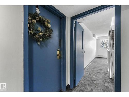 #A7 2808 116 St Nw, Edmonton, AB - Indoor Photo Showing Other Room
