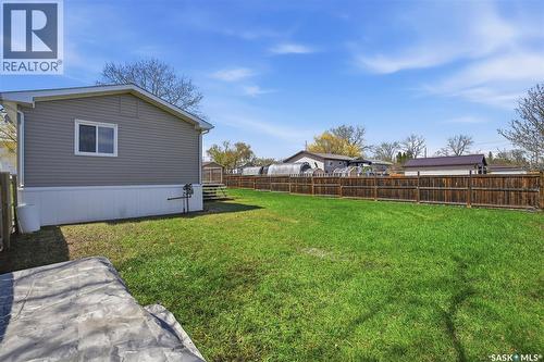 533 3Rd Avenue, Young, SK - Outdoor