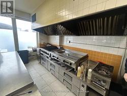 571 VAUGHAN ROAD Toronto, ON M6C 2R4