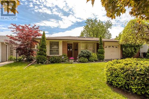 643 ARTREVA CRESCENT  Burlington, ON L7L 2B8