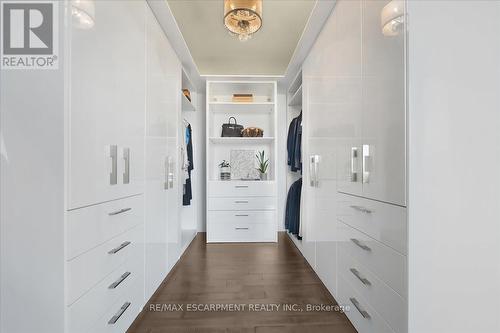 1309 Beaufort Drive, Burlington, ON - Indoor Photo Showing Other Room