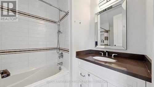 108 Yorkminster Road, Toronto, ON - Indoor Photo Showing Bathroom