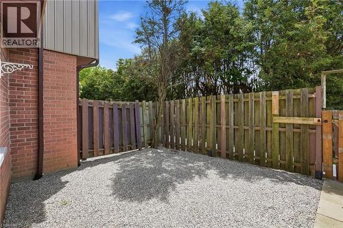 65 Mount Albion Road Unit# 4, Hamilton, ON - Outdoor