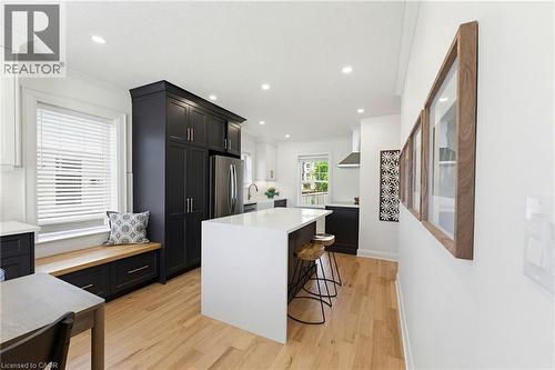 45 MIDDLETON Street  Cambridge, ON N1S 2R2