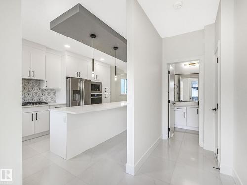 10963 129 St Nw, Edmonton, AB - Indoor Photo Showing Kitchen With Upgraded Kitchen