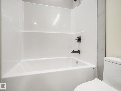 10963 129 St Nw, Edmonton, AB - Indoor Photo Showing Bathroom