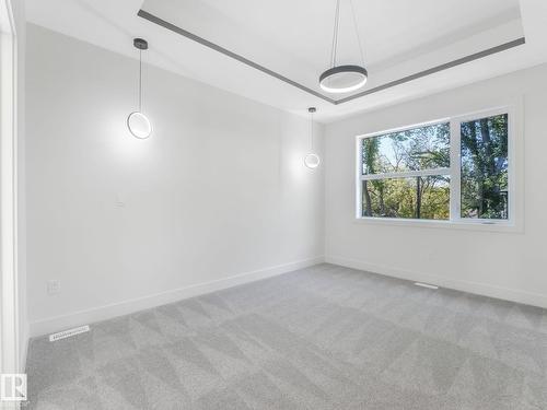 10963 129 St Nw, Edmonton, AB - Indoor Photo Showing Other Room
