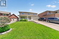 10 SKYE COURT  Hamilton, ON L8G 4R6