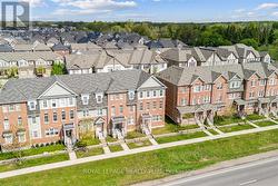 74 - 22 SPRING CREEK DRIVE Hamilton, ON L8B 1V7