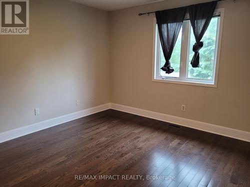 20 Remembrance Crescent, Ottawa, ON - Indoor Photo Showing Other Room