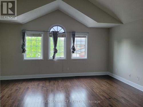 20 Remembrance Crescent, Ottawa, ON - Indoor Photo Showing Other Room