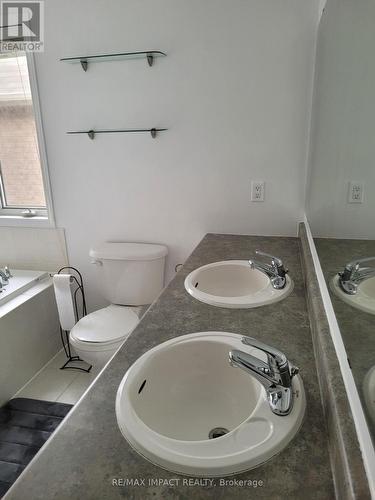20 Remembrance Crescent, Ottawa, ON - Indoor Photo Showing Bathroom