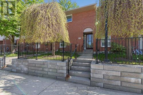 66 - 49 RHONDA ROAD  Guelph (Willow West/Sugarbush/West Acres), ON N1H 7A4