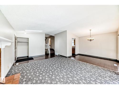 8516 190 St Nw, Edmonton, AB - Indoor Photo Showing Other Room