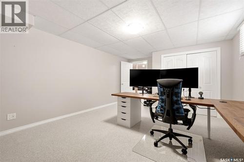 2090 Laurier Bay E, Regina, SK - Indoor Photo Showing Office