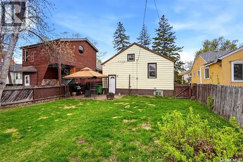 2249 Atkinson Street, Regina, SK - Outdoor