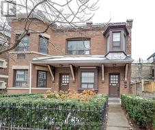 UPPER - 77 ISABELLA STREET Toronto, ON M4Y 1N7