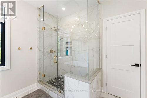 251 Aldercrest Avenue, Hamilton, ON - Indoor Photo Showing Bathroom
