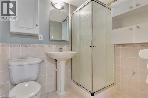 73 Brunswick Avenue, Kitchener, ON - Indoor Photo Showing Bathroom
